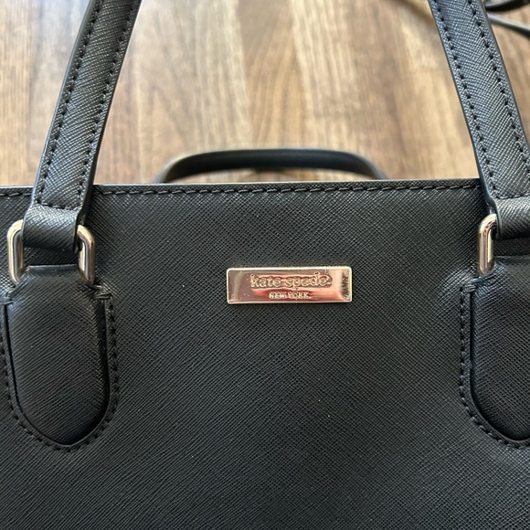 Kate Spade Tote purse - Picture 2 of 7